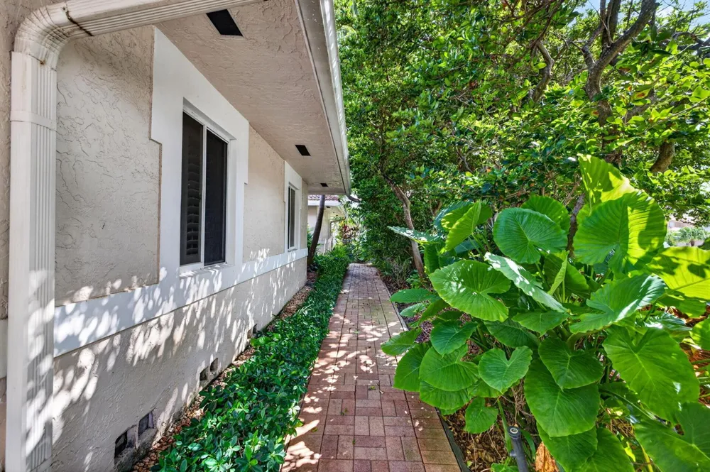 1920 E Terra Mar Drive Lauderdale By The Sea, FL 33062
