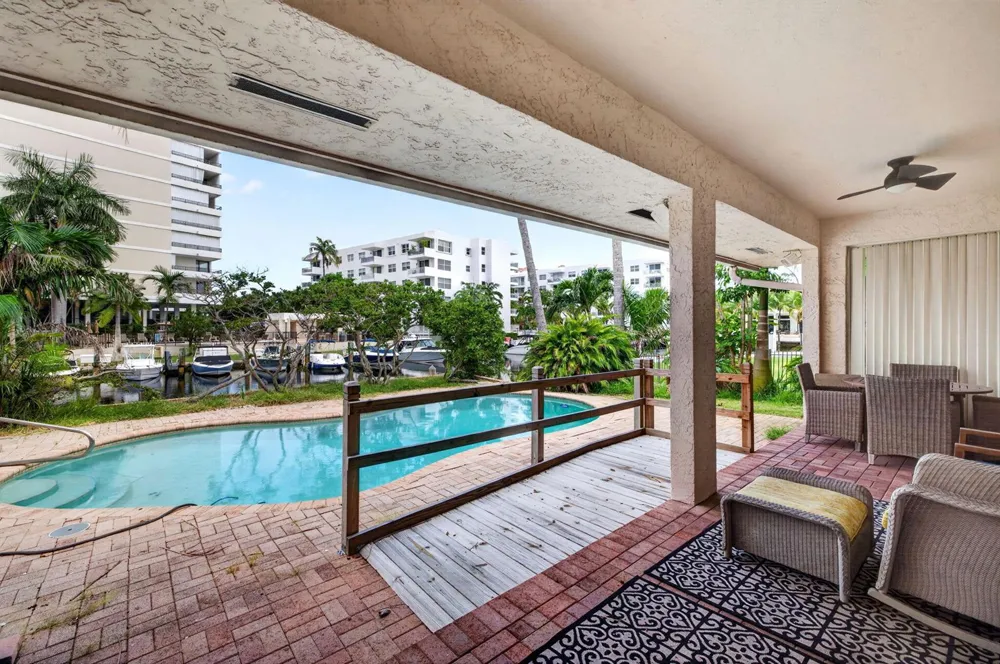 1920 E Terra Mar Drive Lauderdale By The Sea, FL 33062