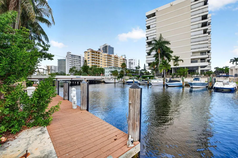 1920 E Terra Mar Drive Lauderdale By The Sea, FL 33062