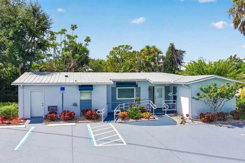 1200 S KANNER Highway Stuart, FL 34994