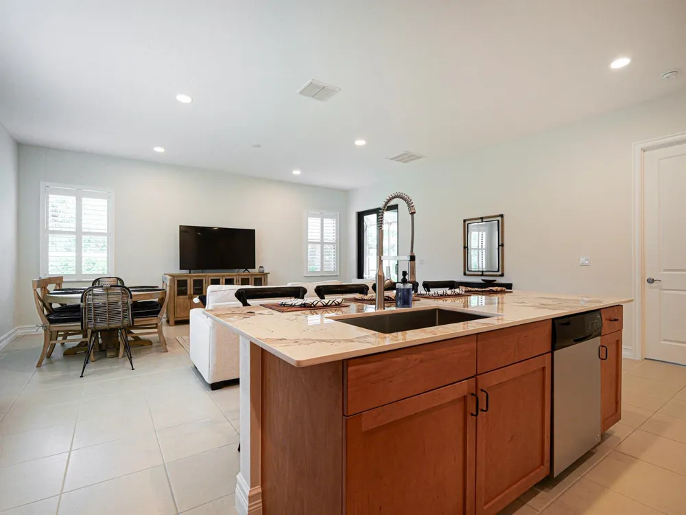 5527 57TH WAY Vero Beach, FL 32967