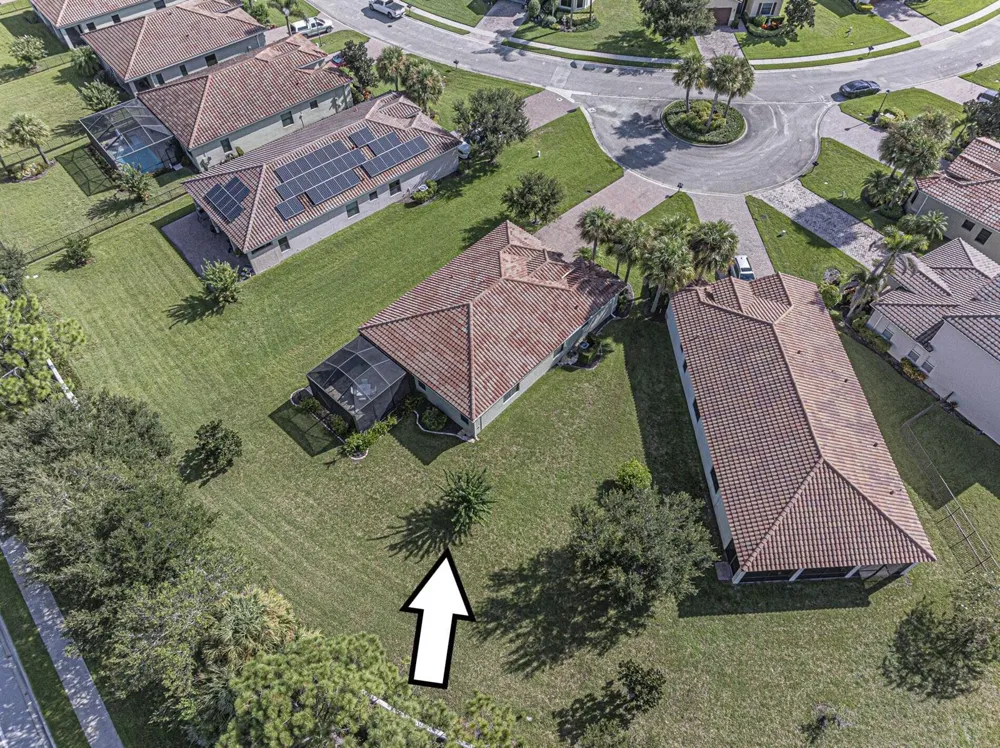 5527 57TH WAY Vero Beach, FL 32967
