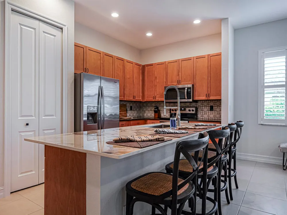 5527 57TH WAY Vero Beach, FL 32967