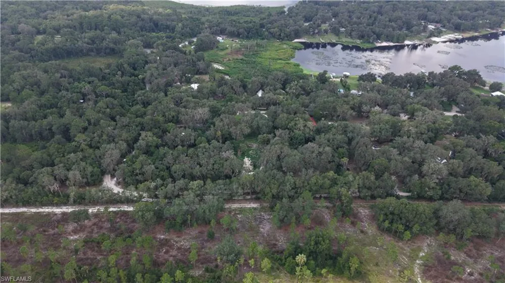  Hawthorne, FL 32640