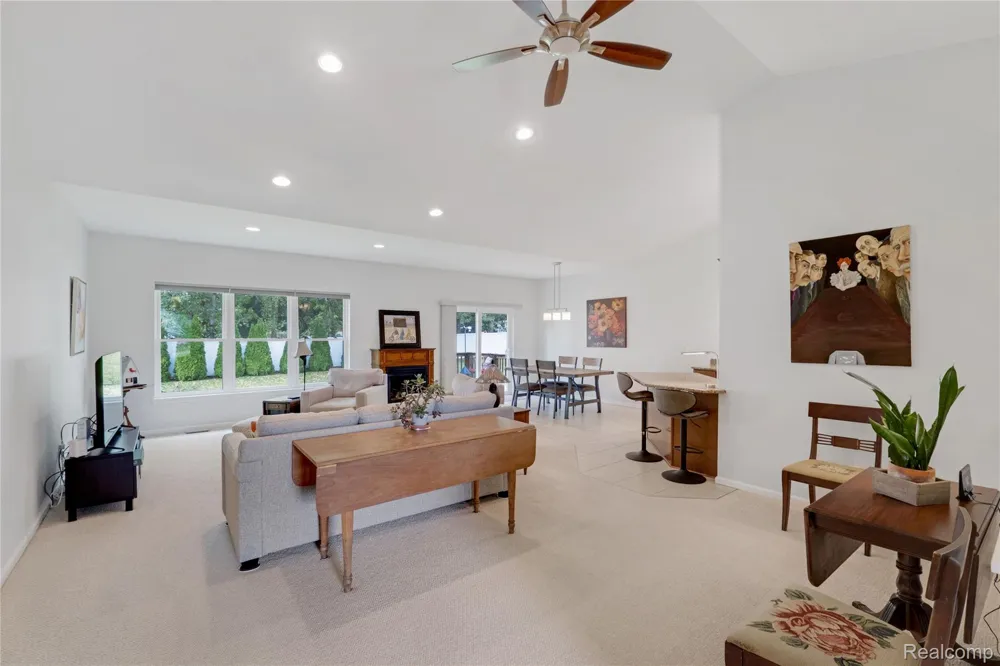 16351 Silver Fox Circle Fenton Charter Township, MI 48451