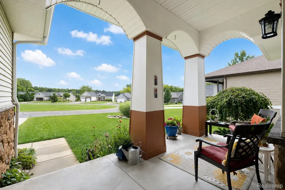 16351 Silver Fox Circle Fenton Charter Township, MI 48451