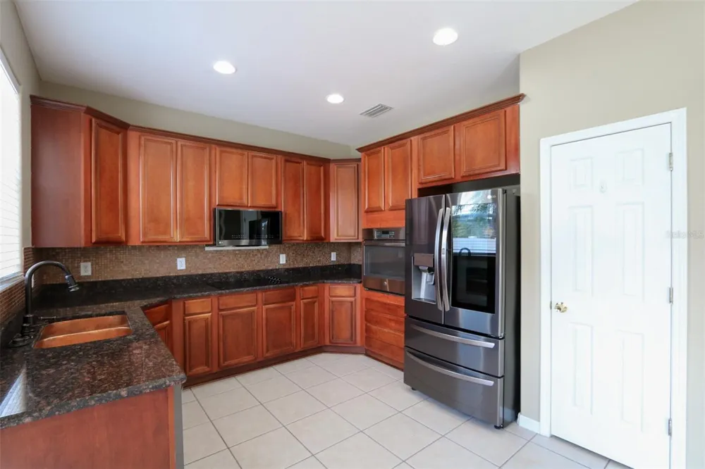 9018 PINEBREEZE DRIVE Riverview, FL 33578