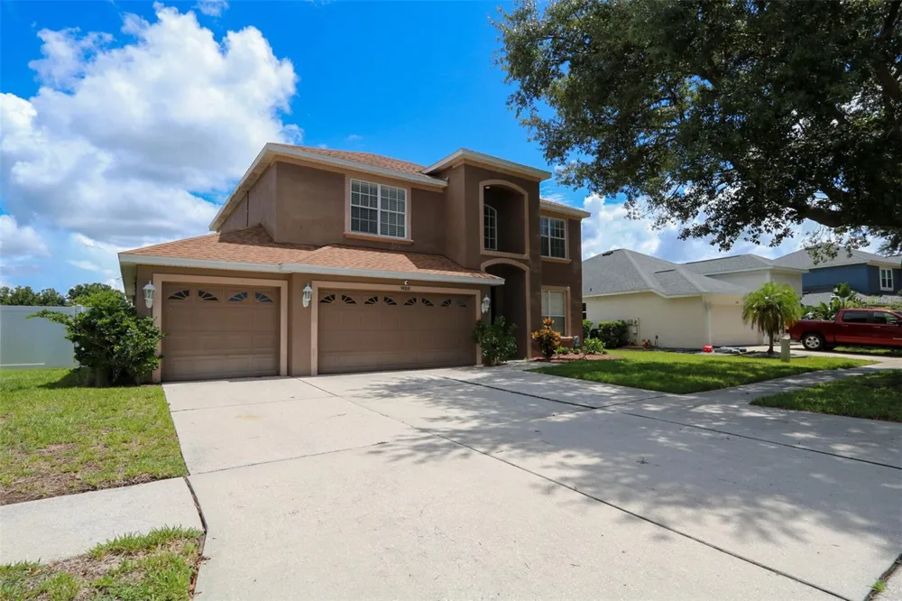 9018 PINEBREEZE DRIVE Riverview, FL 33578