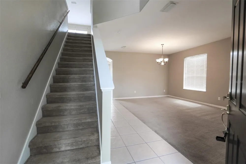 9018 PINEBREEZE DRIVE Riverview, FL 33578