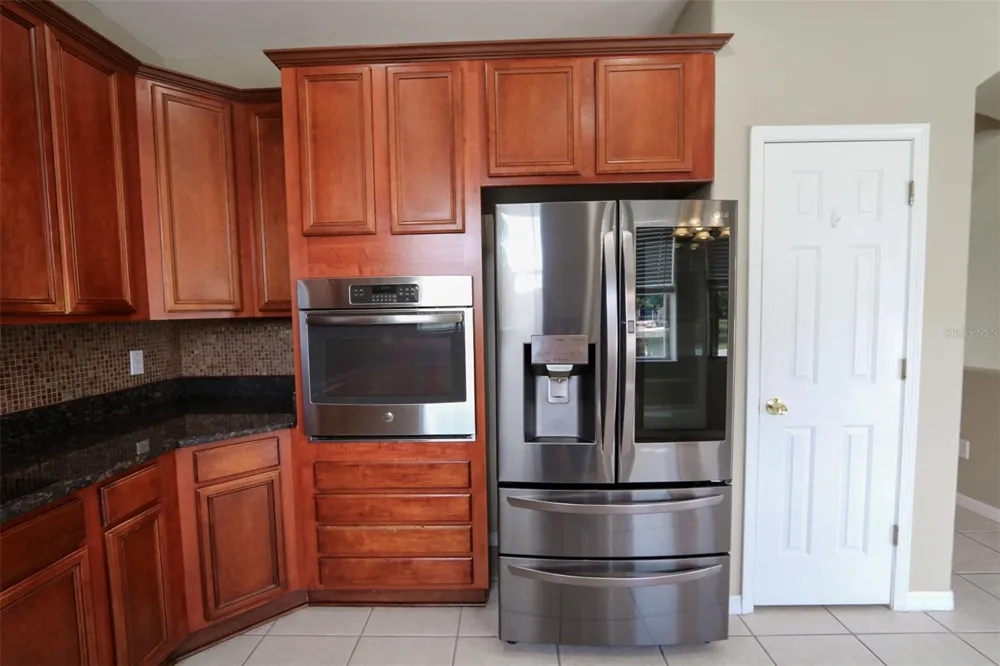9018 PINEBREEZE DRIVE Riverview, FL 33578
