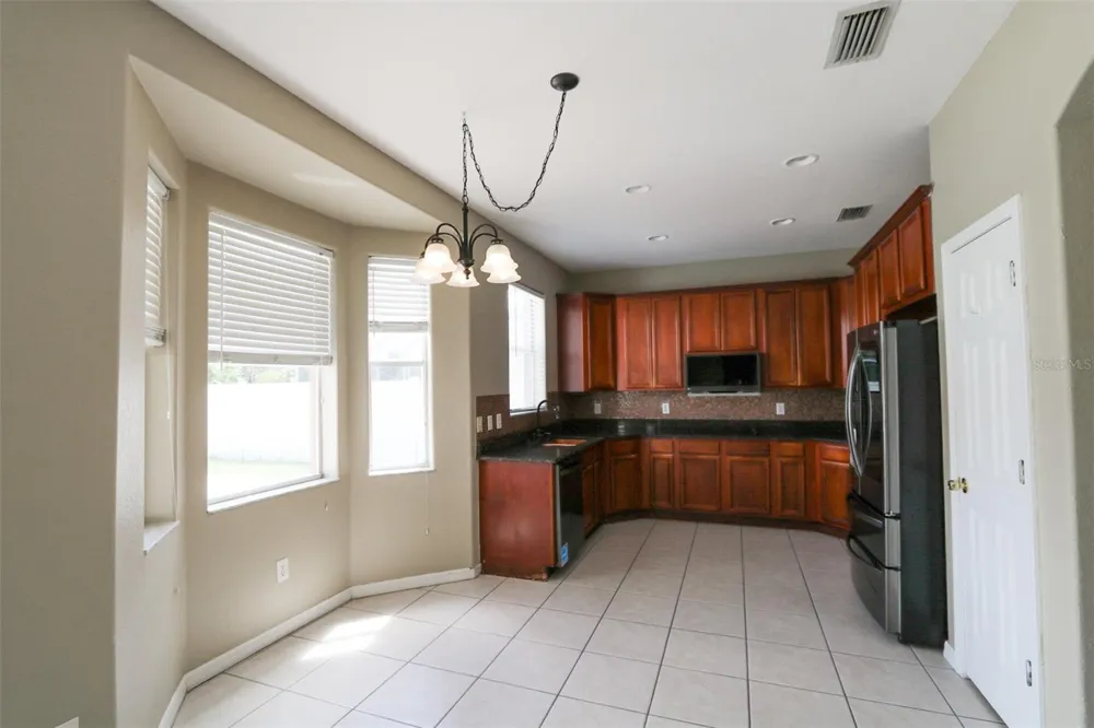 9018 PINEBREEZE DRIVE Riverview, FL 33578