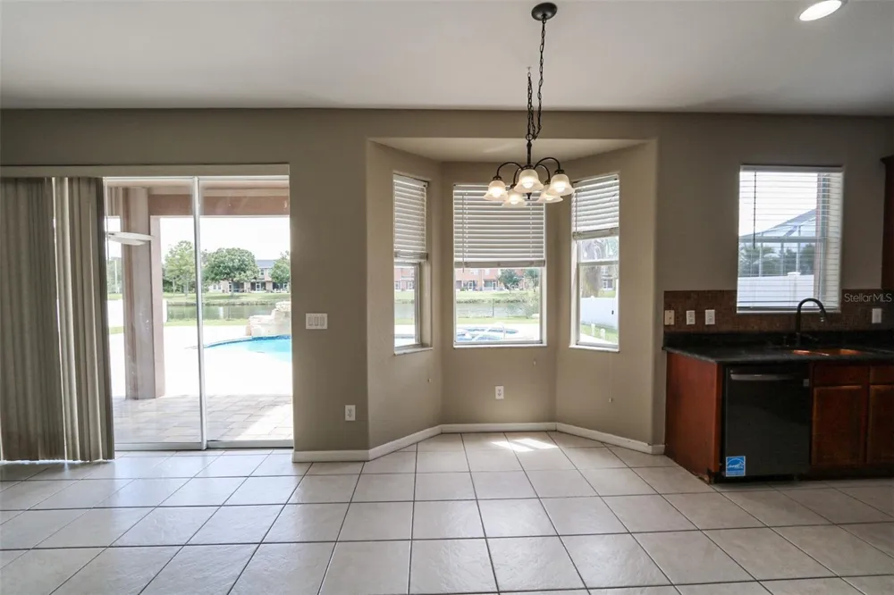 9018 PINEBREEZE DRIVE Riverview, FL 33578