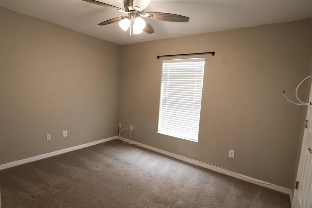 9018 PINEBREEZE DRIVE Riverview, FL 33578