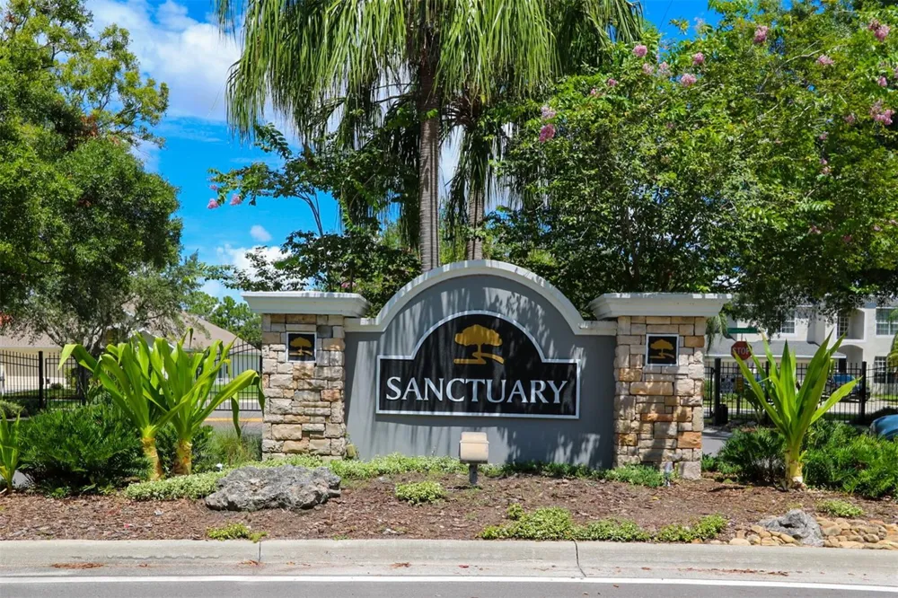 9018 PINEBREEZE DRIVE Riverview, FL 33578