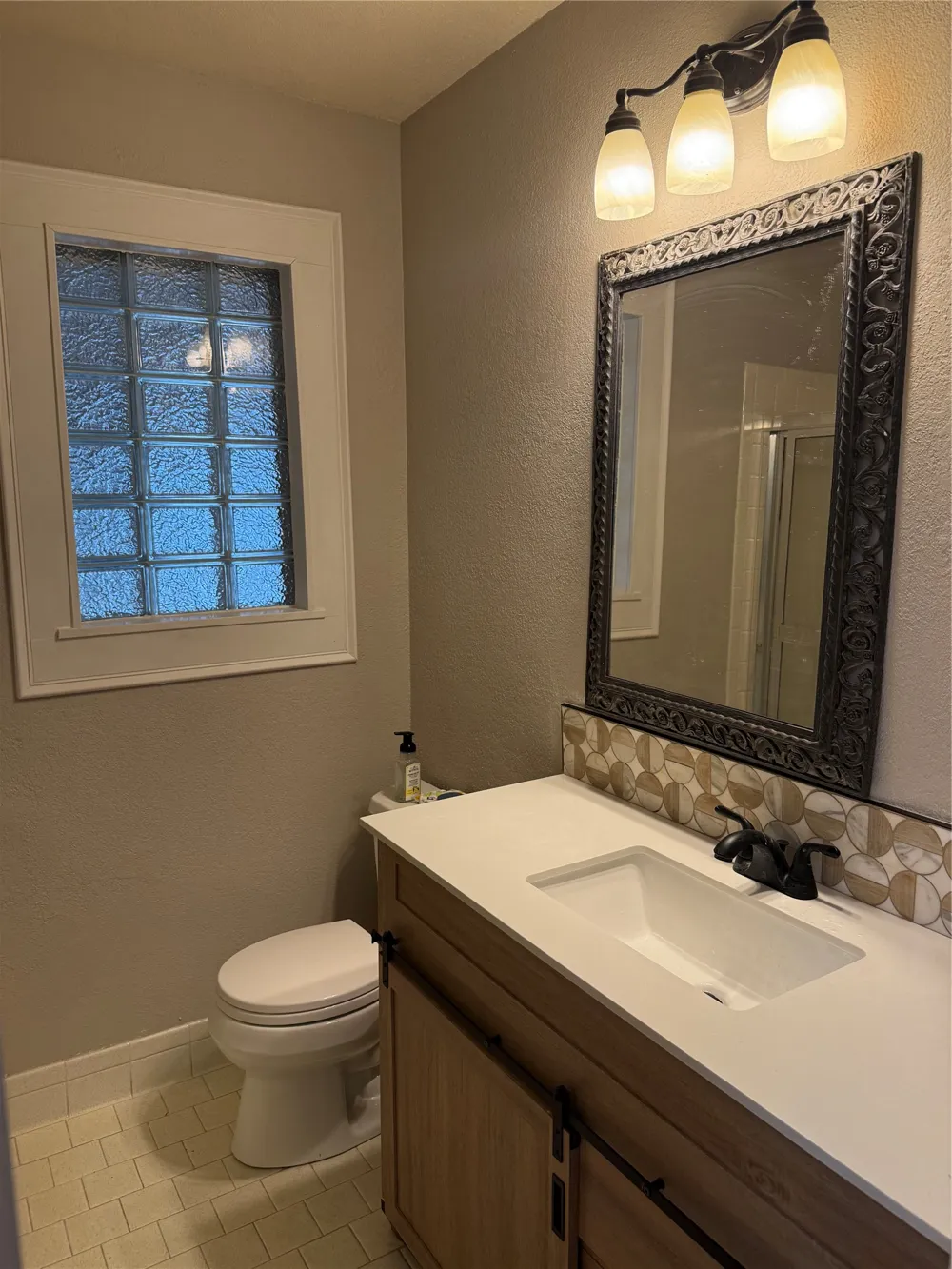1005 Hazelton Street San Marcos, TX 78666