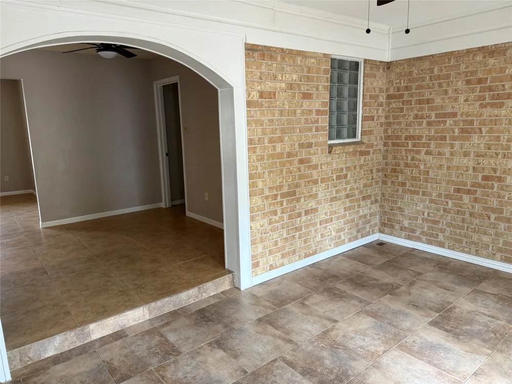 1005 Hazelton Street San Marcos, TX 78666