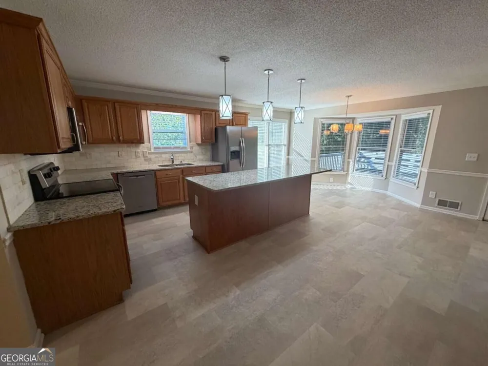 1970 Wynfield Point DR Buford, GA 30519