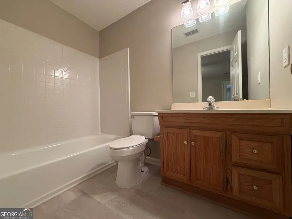 1970 Wynfield Point DR Buford, GA 30519