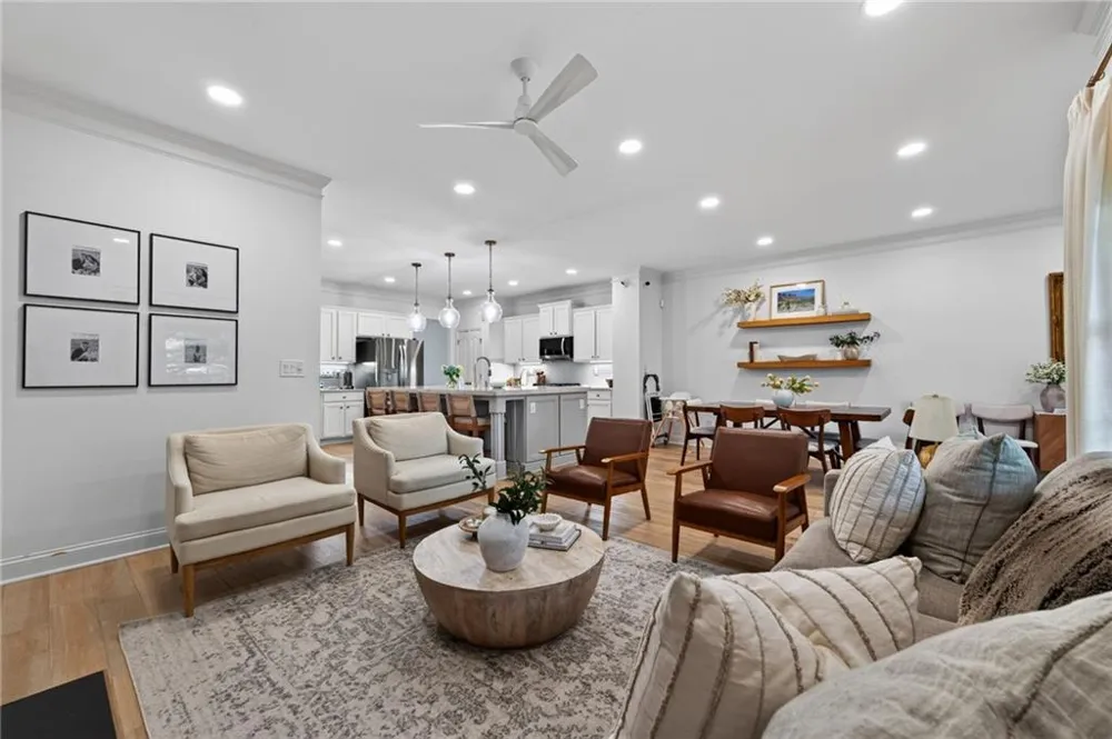 3880 Fairhill Point Alpharetta, GA 30004