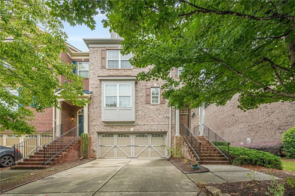 3880 Fairhill Point Alpharetta, GA 30004