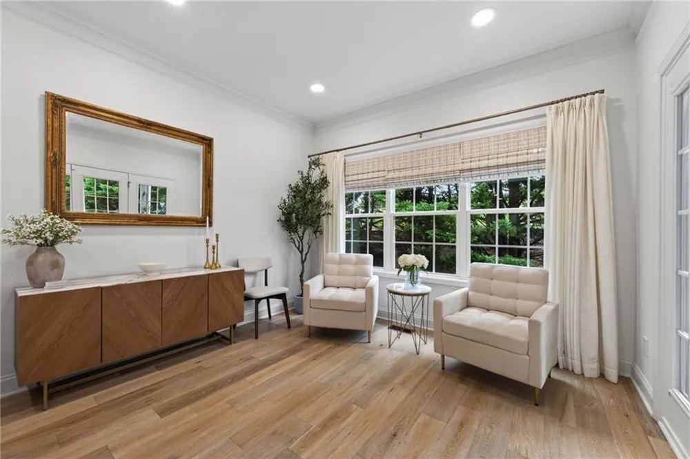 3880 Fairhill Point Alpharetta, GA 30004