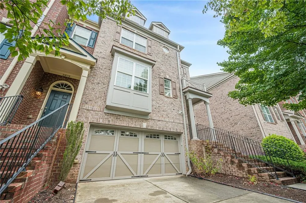 3880 Fairhill Point Alpharetta, GA 30004