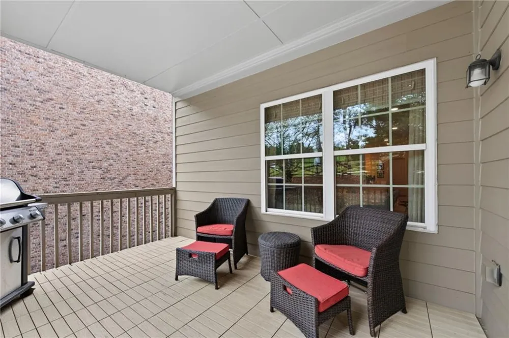3880 Fairhill Point Alpharetta, GA 30004