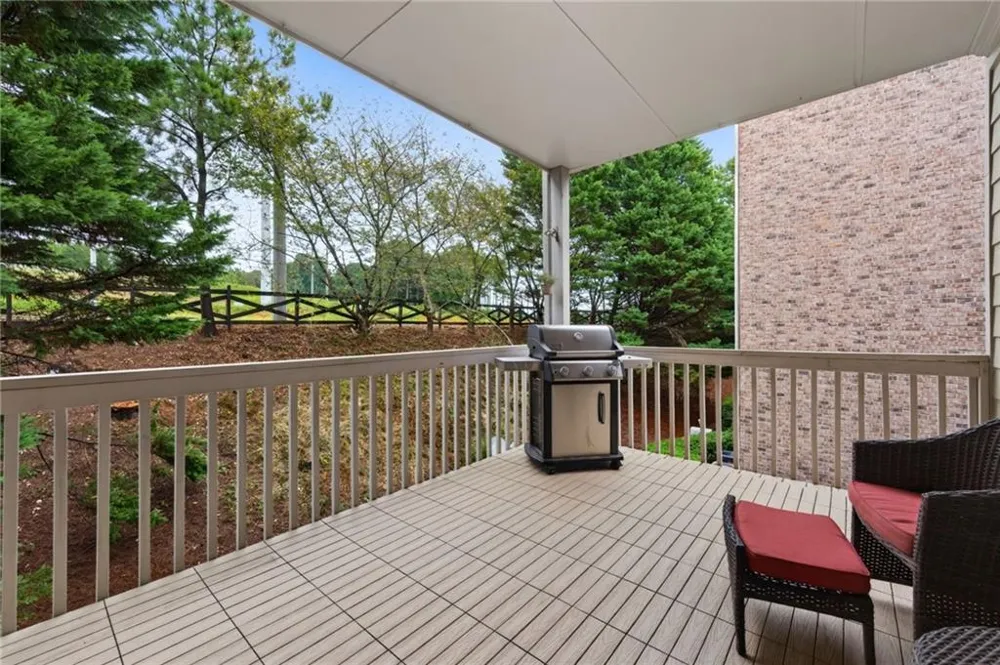 3880 Fairhill Point Alpharetta, GA 30004
