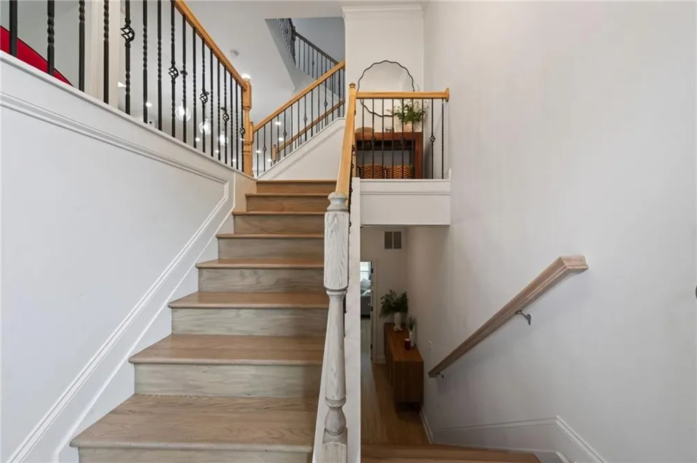 3880 Fairhill Point Alpharetta, GA 30004