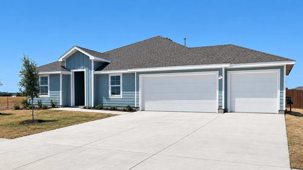 406 Whispering Pines Drive Josephine, TX 75189