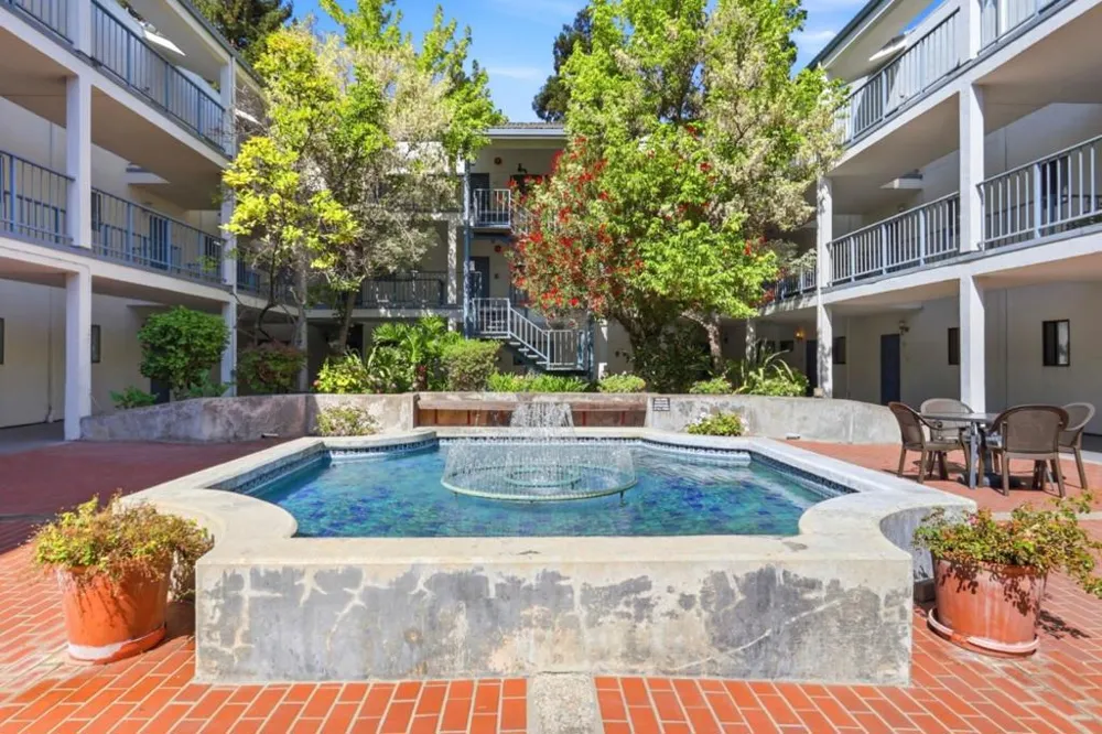 4671 Albany Circle #109 San Jose, CA 95129