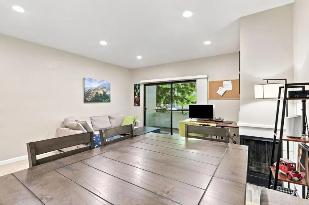 4671 Albany Circle #109 San Jose, CA 95129