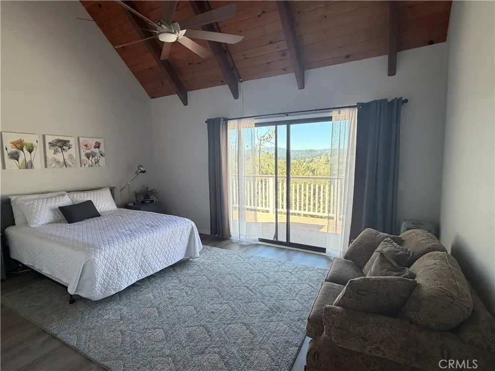 1228 Acadia Lake Arrowhead, CA 92352