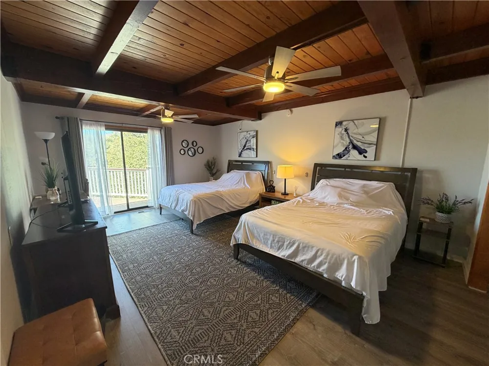 1228 Acadia Lake Arrowhead, CA 92352
