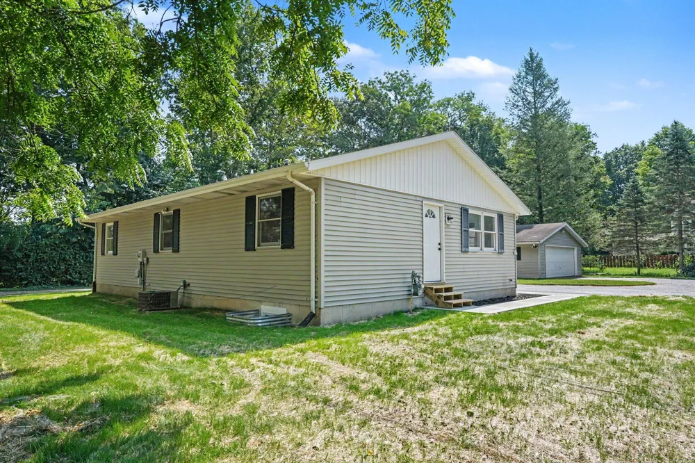 410 Bluff Street Berrien Springs, MI 49103
