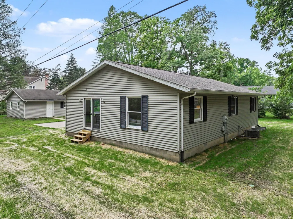410 Bluff Street Berrien Springs, MI 49103