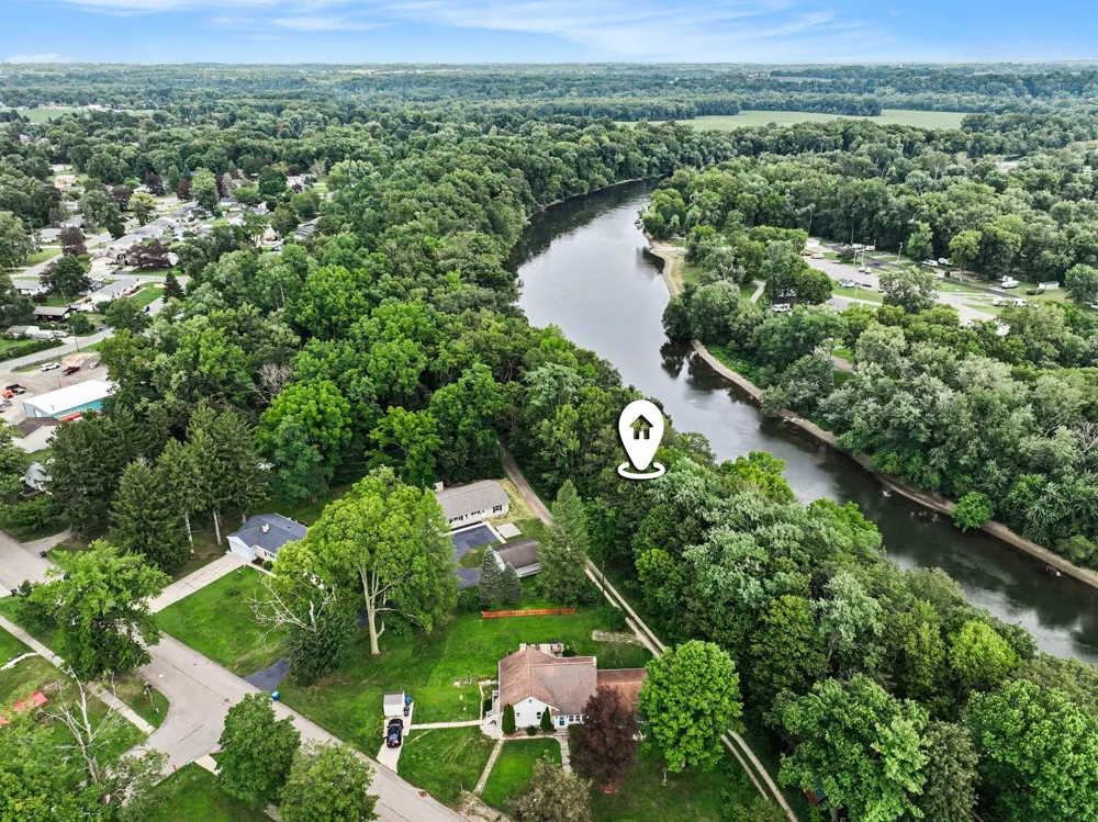 410 Bluff Street Berrien Springs, MI 49103