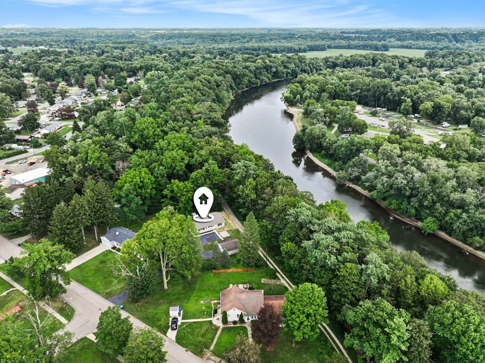 410 Bluff Street Berrien Springs, MI 49103