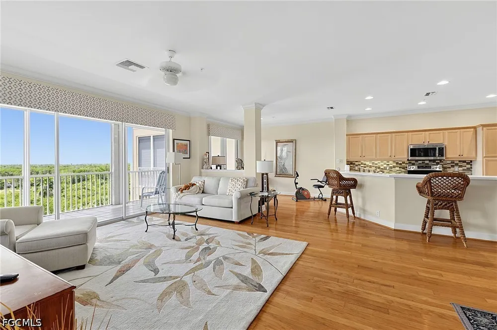 Southmont Cove #302 Fort Myers, FL 33908