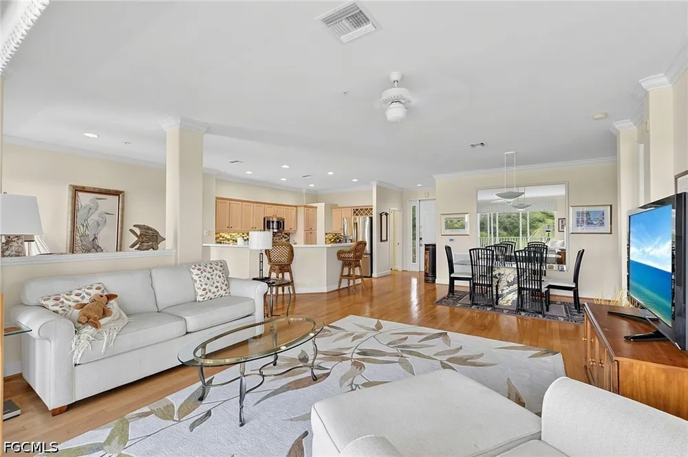Southmont Cove #302 Fort Myers, FL 33908