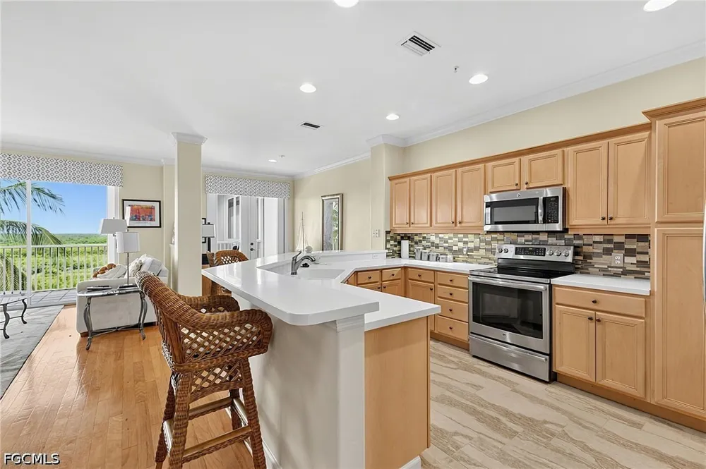 Southmont Cove #302 Fort Myers, FL 33908