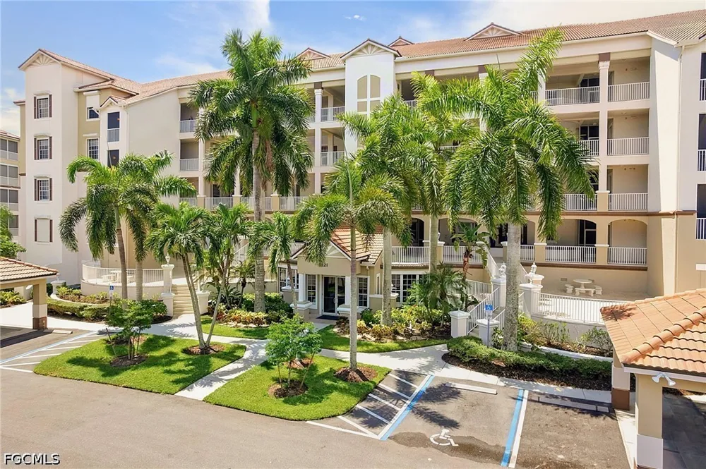 Southmont Cove #302 Fort Myers, FL 33908