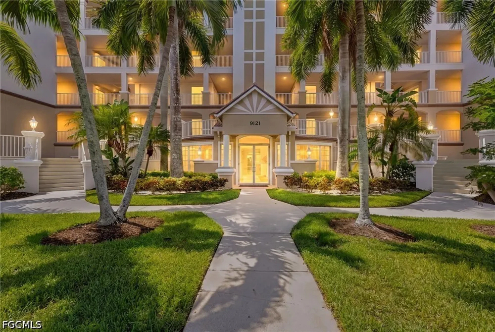 Southmont Cove #302 Fort Myers, FL 33908