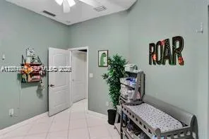 2240 NE 37th Rd Homestead, FL 33033