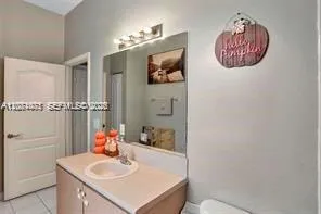 2240 NE 37th Rd Homestead, FL 33033
