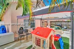 2240 NE 37th Rd Homestead, FL 33033