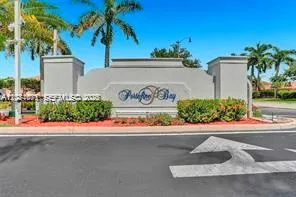 2240 NE 37th Rd Homestead, FL 33033