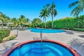 2240 NE 37th Rd Homestead, FL 33033