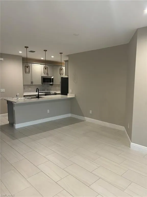7553 Carnegie Way Other City - In The State Of Florida, FL 34119
