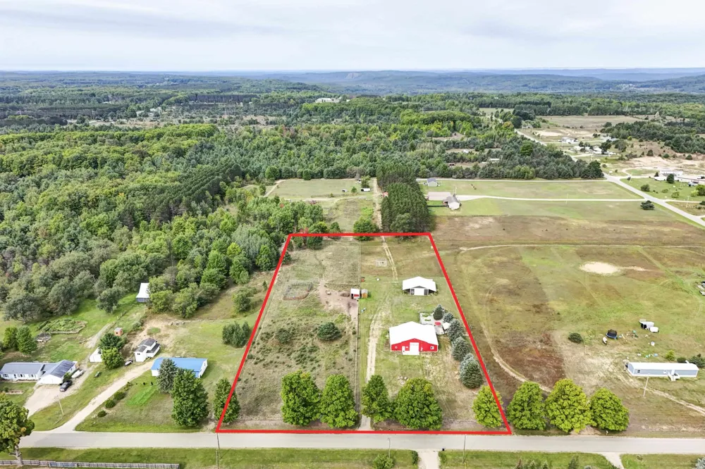 6154 Satterly Lake Road Mancelona Township, MI 49659